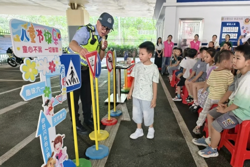南寧開展新就業群體子女關愛服務